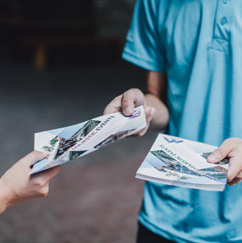 distribuire flyere distributie pliante